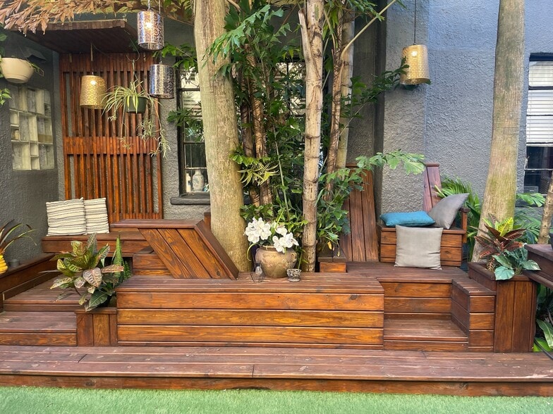 More Photos Of 1901 E 5th Ave, Tampa Office For Sale