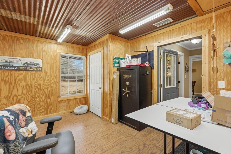 More Photos Of 8980 County Road 156, Bluff Dale Land For Sale