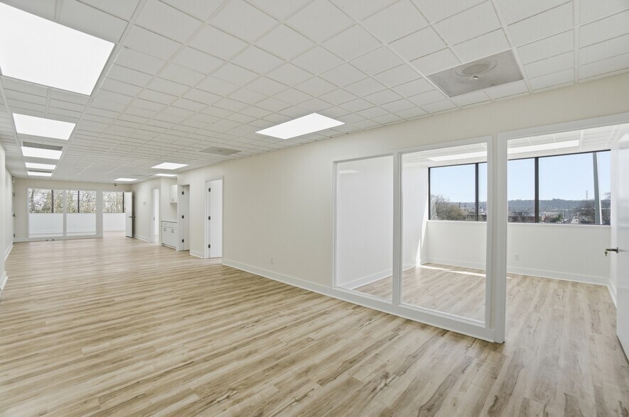 More Photos Of 1550 Magnolia Dr, Cincinnati Warehouse For Lease