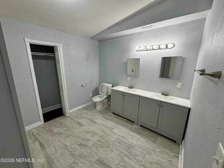 More Photos Of 619 Linwood Ave, Jacksonville Specialty For Sale