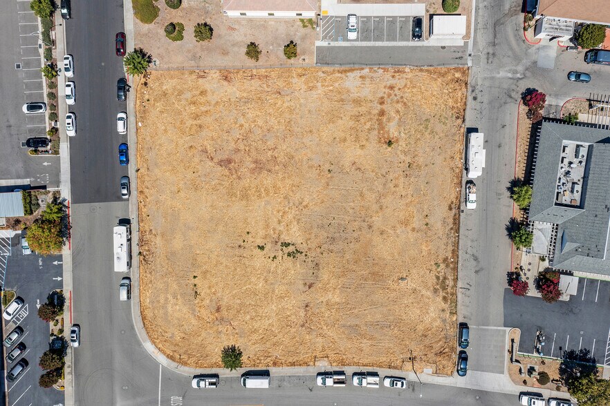 More Photos Of 3595 Utah St, Pleasanton Land For Lease