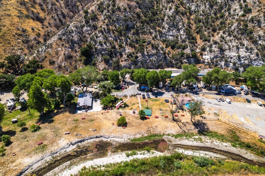 More Photos Of 10645 Soledad Canyon Rd, Santa Clarita Specialty For Sale