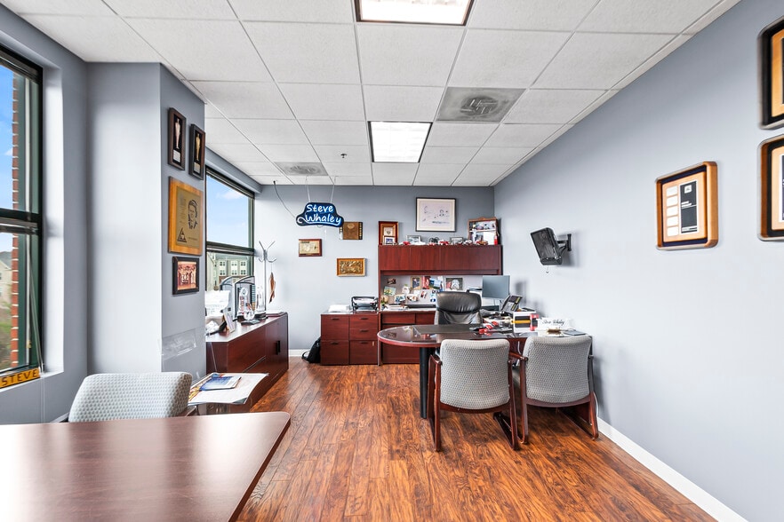 More Photos Of 9161 Liberia Ave, Manassas Medical For Sale