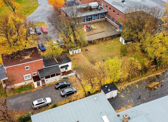 Primary Photo Of 713 St Laurent Blvd, Ottawa Land For Sale