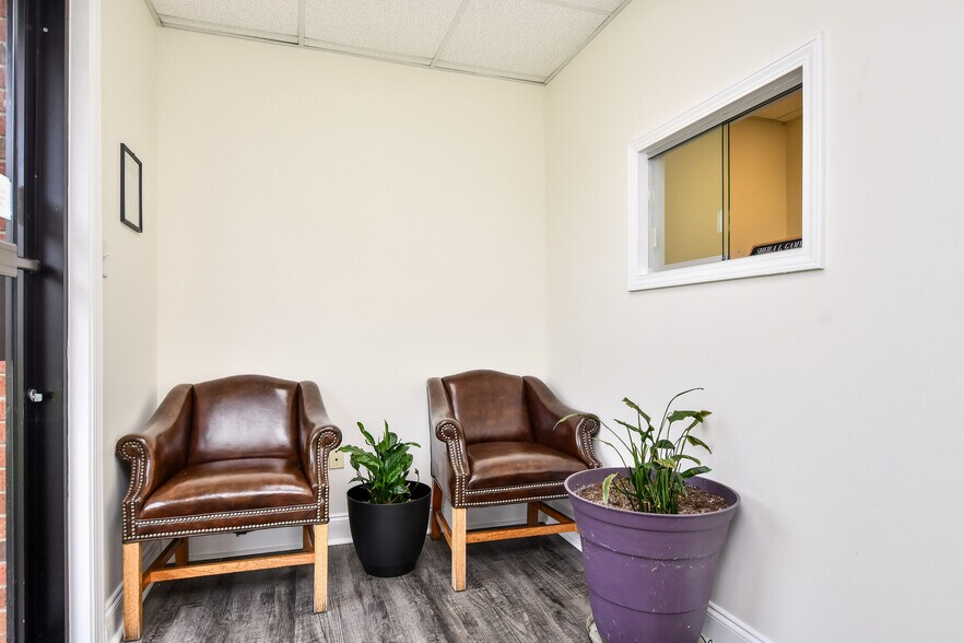 More Photos Of 124 N Charleston St, Blacksburg Warehouse For Sale