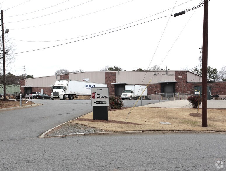 More Photos Of 1145 Hayes Industrial Dr, Marietta Distribution For Lease
