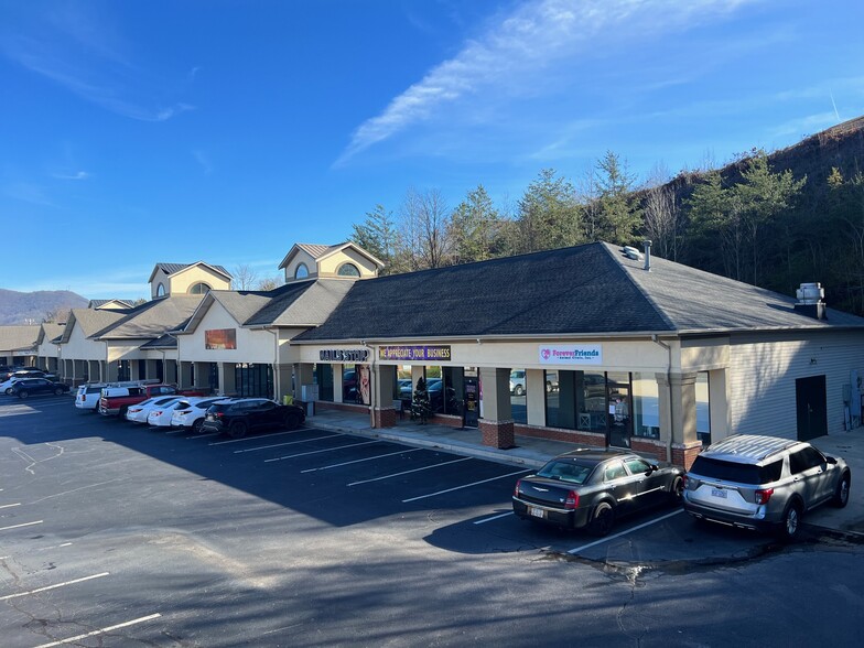 Primary Photo Of 1620 Highway 76 W, Hiawassee Office For Lease