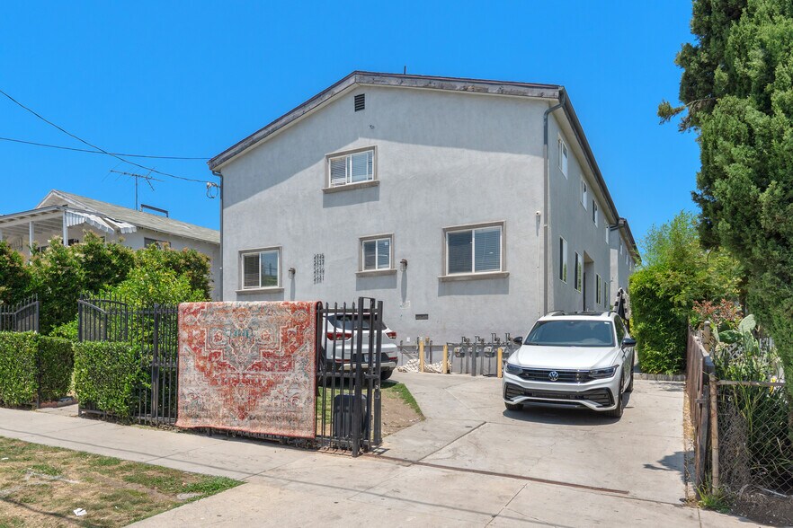 More Photos Of 2435 Lancaster Ave, Los Angeles Apartments For Sale