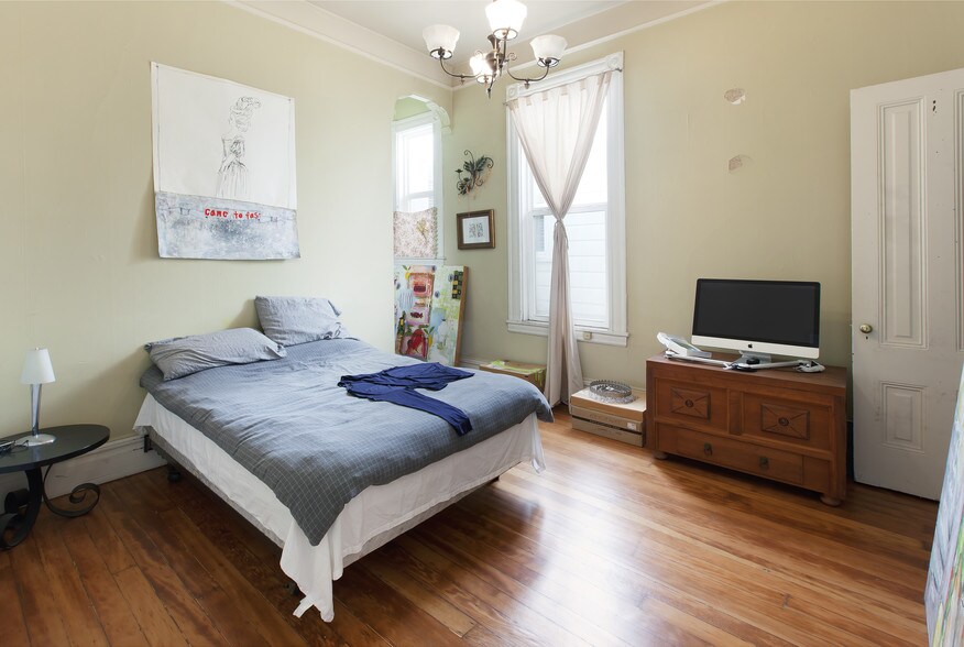 More Photos Of 423-433 S Van Ness Ave, San Francisco Apartments For Sale