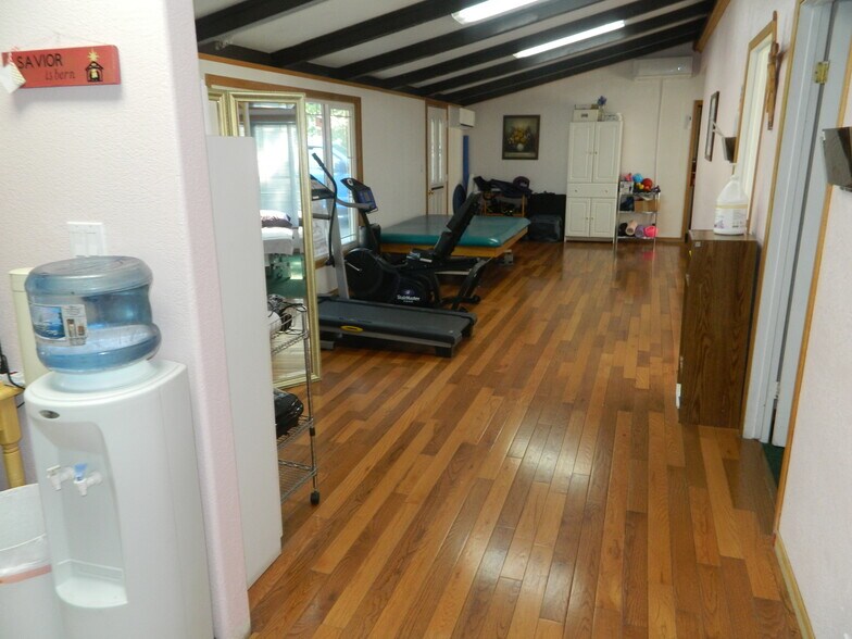 More Photos Of 2345 Biehn St, Klamath Falls Healthcare For Sale