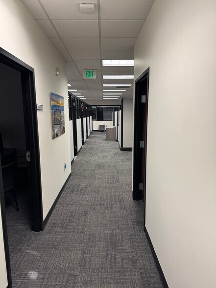 More Photos Of 707 W 700 S, Woods Cross Office For Lease