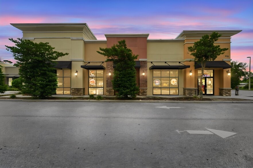 More Photos Of 701 E State Road 434, Winter Springs Unknown For Lease