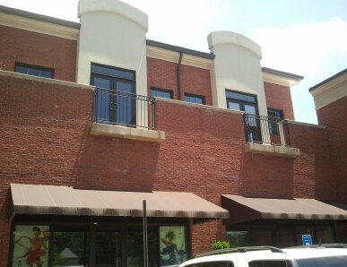 More Photos Of 10475 Medlock Bridge Rd, Johns Creek Storefront For Sale