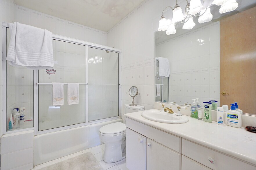 More Photos Of 584 Golden Beach Dr, Golden Beach Apartments For Sale