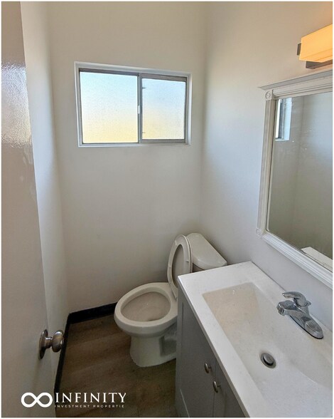 More Photos Of 3354-3366 Hancock St, San Diego Office For Lease