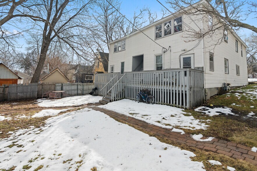 More Photos Of 485 Belvidere St E, Saint Paul Apartments For Sale