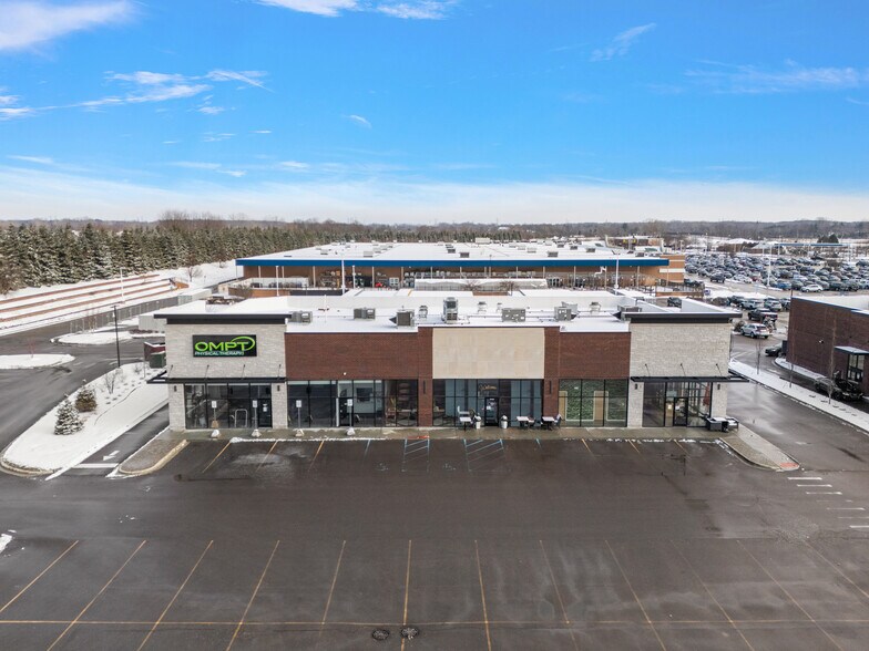 More Photos Of 57336 Van Dyke Rd, Washington Twp Storefront For Lease