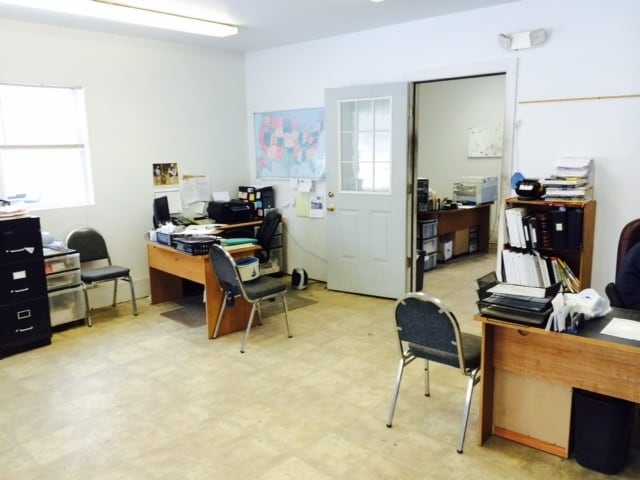 More Photos Of 11 Tyler Dr, North Franklin Flex For Sale