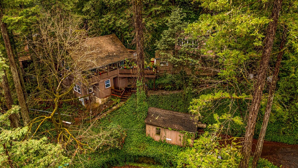 More Photos Of 17910 Old Monte Rio Rd, Guerneville Apartments For Sale