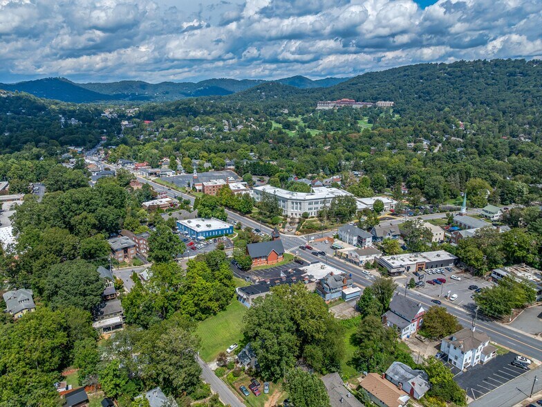 More Photos Of 210 Merrimon Ave, Asheville Land For Sale