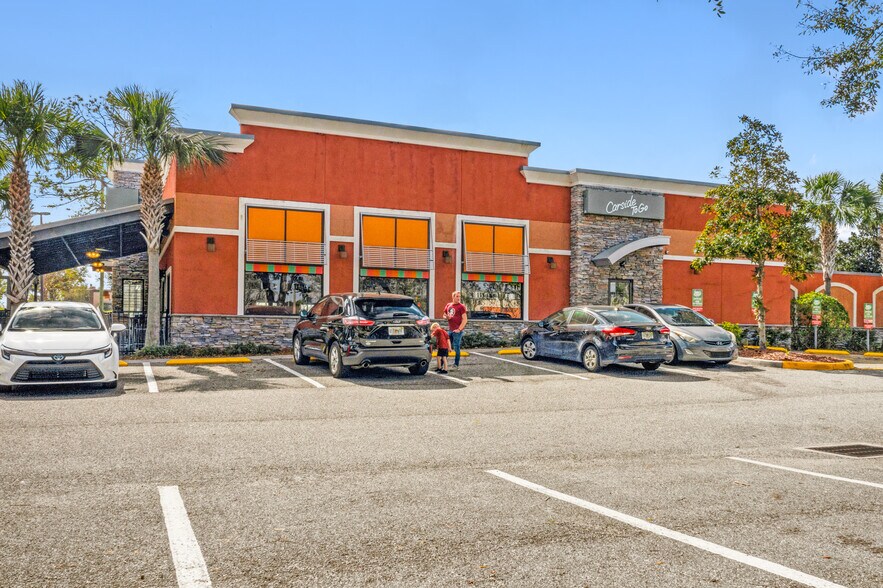 More Photos Of 14990 E Orange Lake Blvd, Kissimmee Restaurant For Lease
