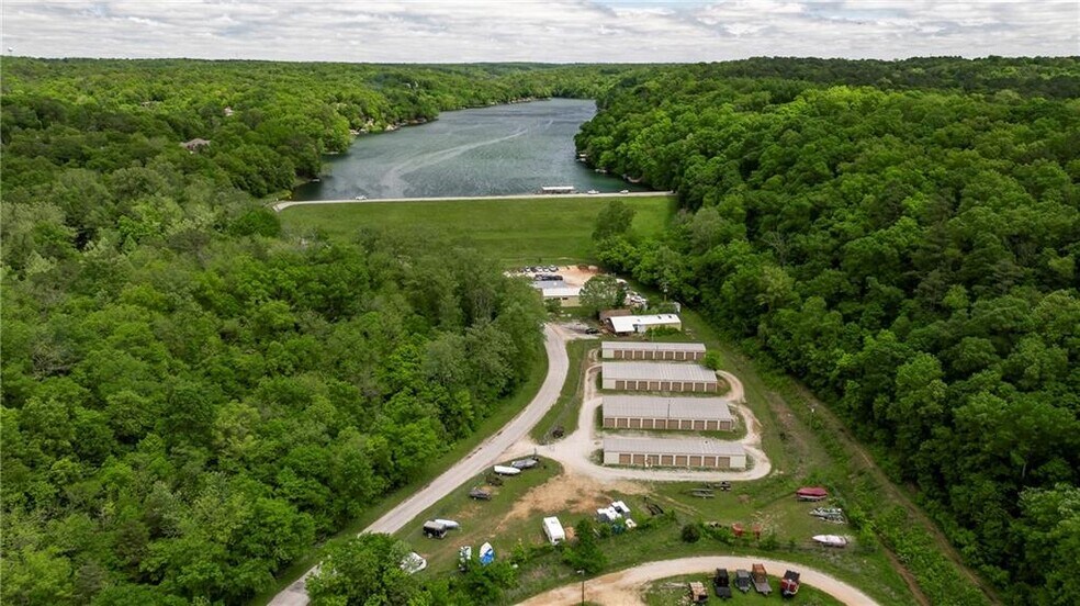 More Photos Of 450 Pinion Dr, Bella Vista Self Storage For Sale