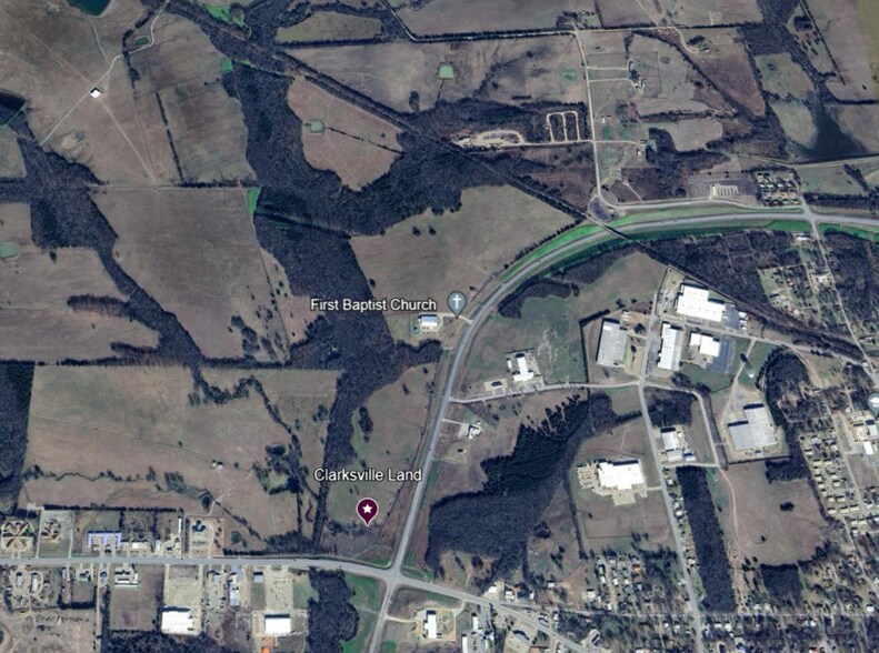 Primary Photo Of Intersection of 82 & Loop 37 hwy, Clarksville Land For Sale