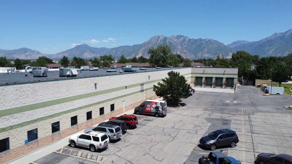 More Photos Of 7037 S High Tech Dr, Midvale Manufacturing For Sale