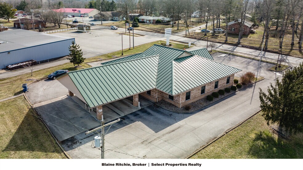 More Photos Of 1397 Elizabeth Pike, Mineral Wells Bank For Lease