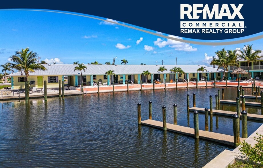 Primary Photo Of 2938 Sanibel Blvd, Saint James City Hotel For Sale