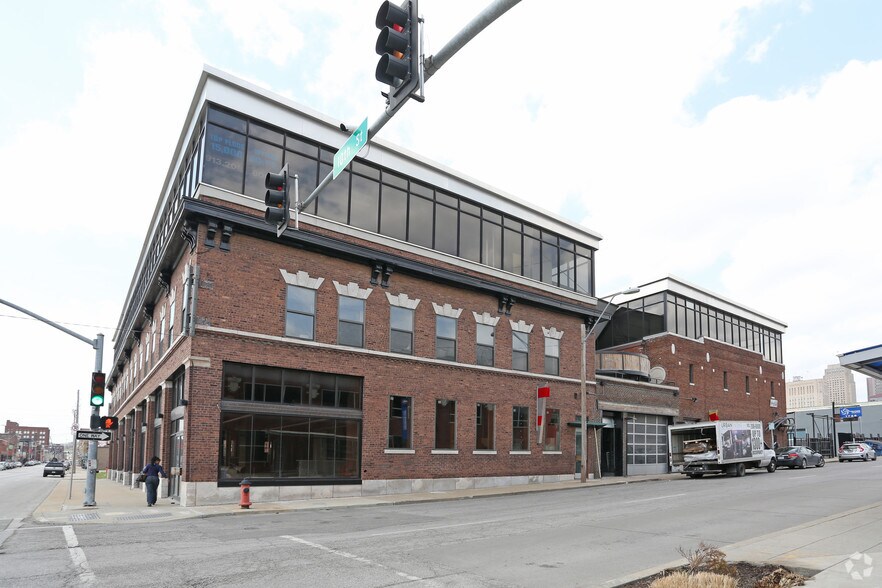 More Photos Of 1726-1728 Holmes St, Kansas City Medical For Lease