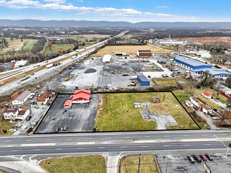 Primary Photo Of 1832 W Trindle Rd, Carlisle Auto Dealership For Sale