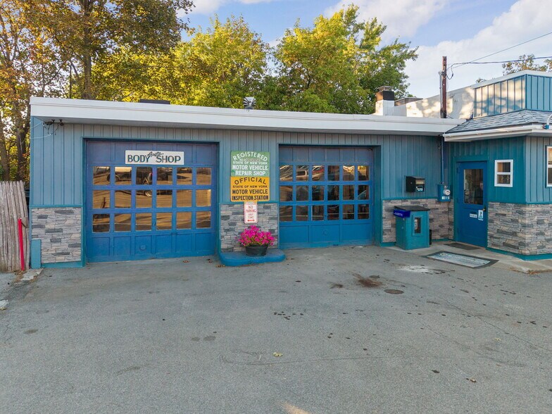 More Photos Of 1907 Van Vranken Ave, Schenectady Auto Repair For Sale