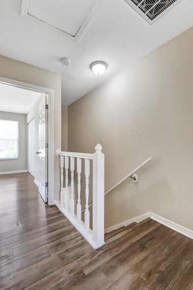 More Photos Of 6240 Rattlesnake Hammock Rd, Naples Apartments For Sale