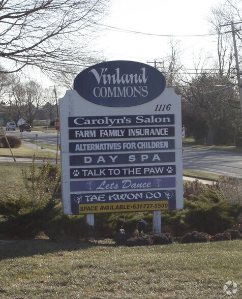 More Photos Of 1116 Main Rd, Riverhead Unknown For Lease