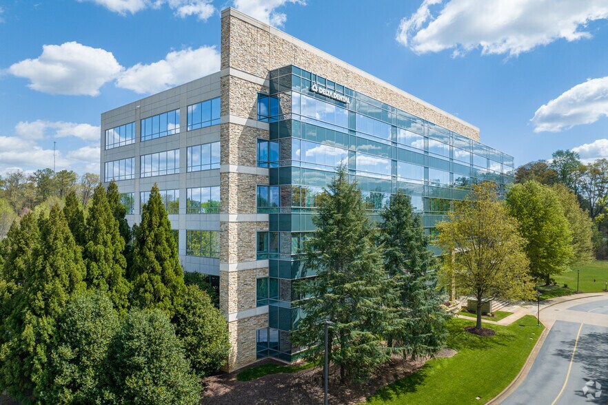 More Photos Of 1130 Sanctuary Pky, Alpharetta Office For Lease