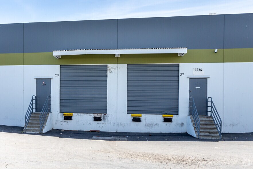 More Photos Of 2050-2090 Edison Ave, San Leandro Warehouse For Lease