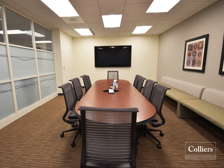 More Photos Of 5555 Winghaven Blvd, O'Fallon Office For Lease