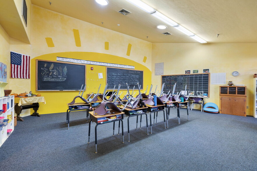 More Photos Of 1455 Willow Creek Rd, Prescott Religious Facility For Sale