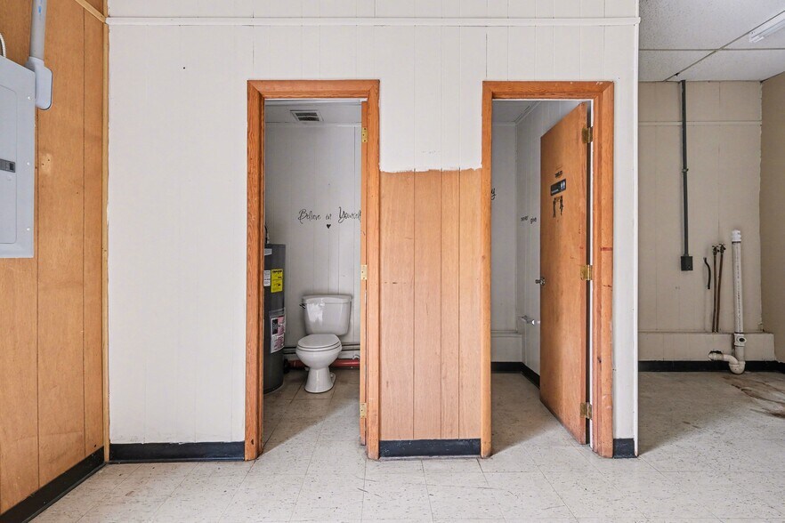 More Photos Of 136 W Virginia Ave, Bessemer City Storefront Retail Office For Sale