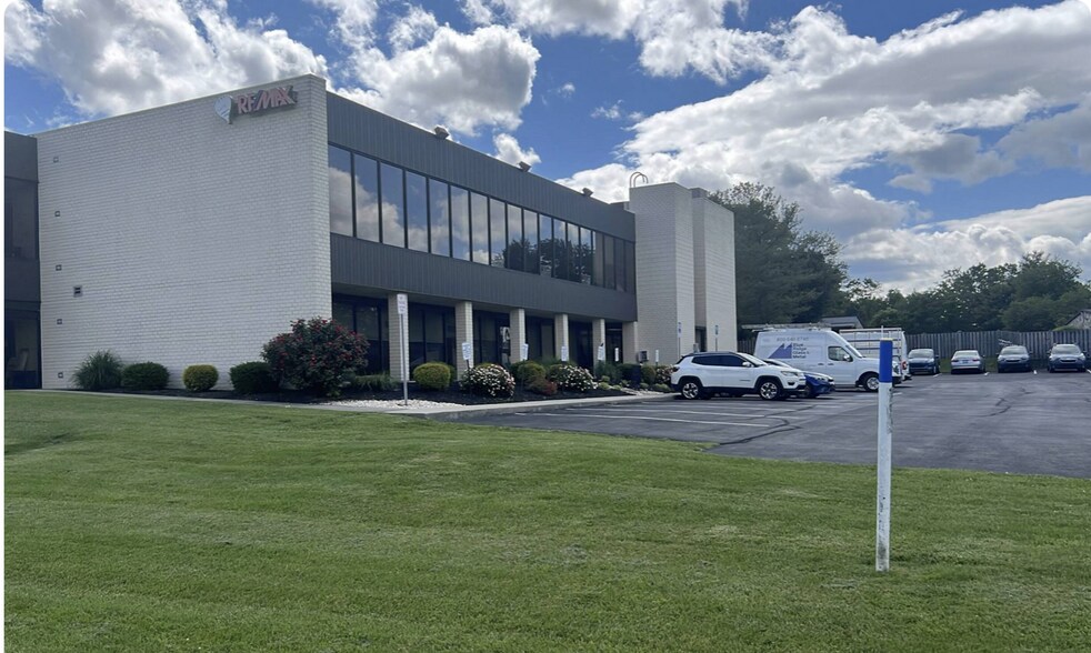 More Photos Of 1314 Edwin Miller Blvd, Martinsburg Office For Lease