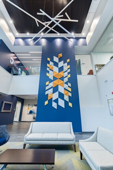 More Photos Of 727 Norristown Rd, Lower Gwynedd Research And Development For Lease