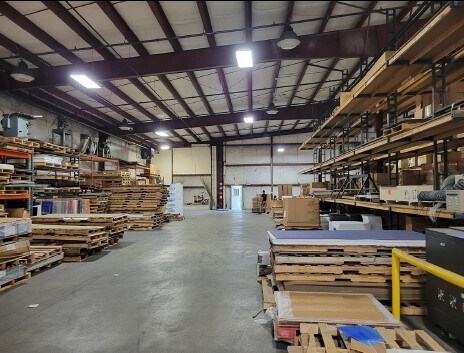 More Photos Of 399 Phillips Ave, Toledo Manufacturing For Lease