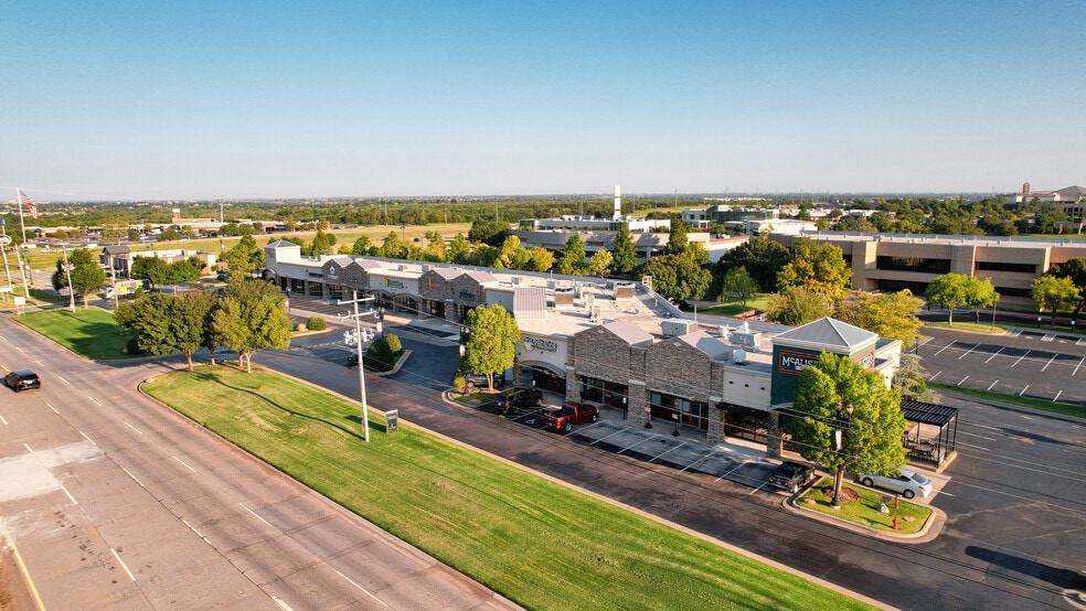 Primary Photo Of 3521-3561 W Memorial Rd, Oklahoma City General Retail For Lease