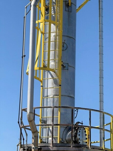 More Photos Of 5640 44th Ave S, Clinton Industrial For Sale