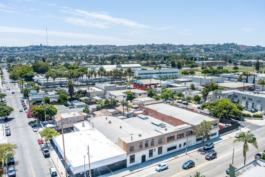 More Photos Of 4606-4620 W Jefferson Blvd, Los Angeles Warehouse For Lease