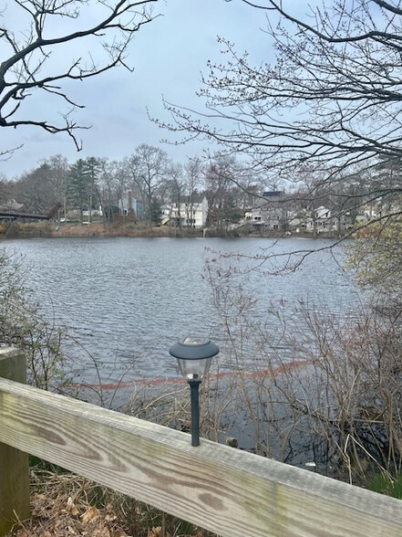 More Photos Of 969 Washington St, Weymouth Bar For Sale