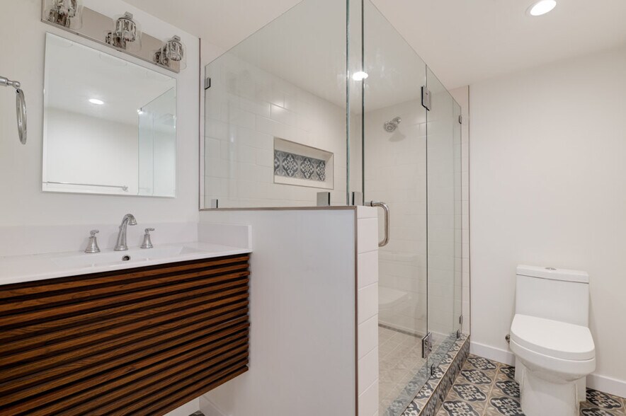 More Photos Of 2633 Ocean St, Carlsbad Apartments For Sale