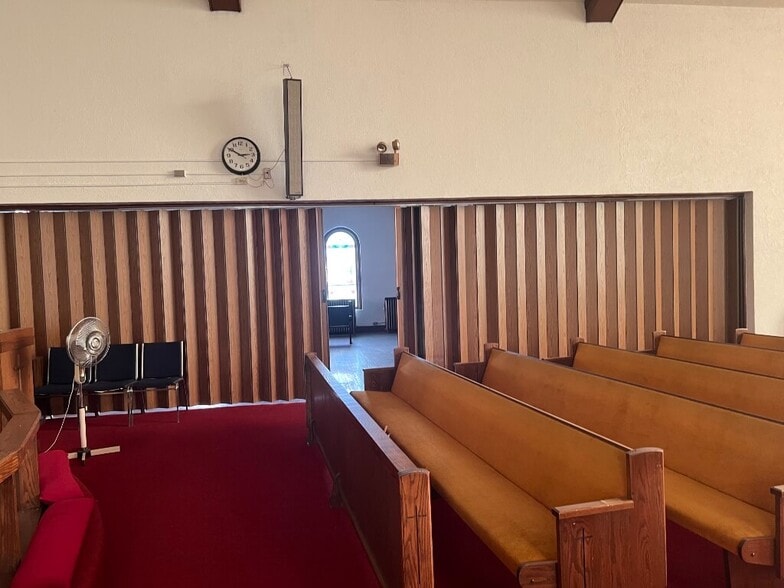 More Photos Of 218 E Franklin St, Jackson Religious Facility For Sale