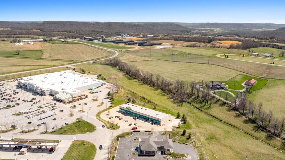 More Photos Of 2150-2158 Campbellsville Rd, Lebanon General Retail For Lease